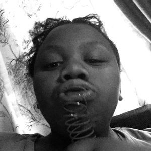 Meet your Posher, Pamela